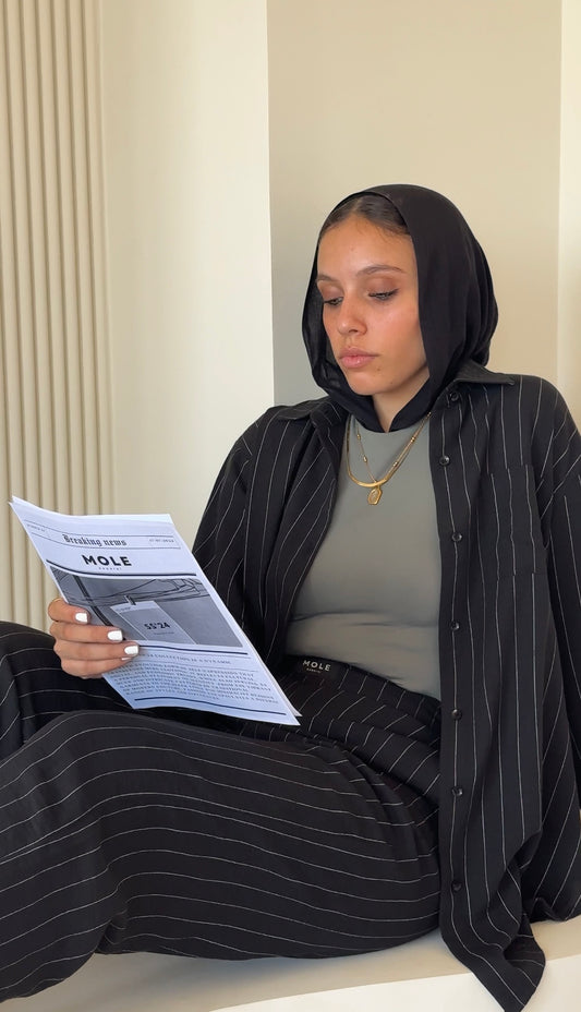 Slit-Side Button stripped shirt